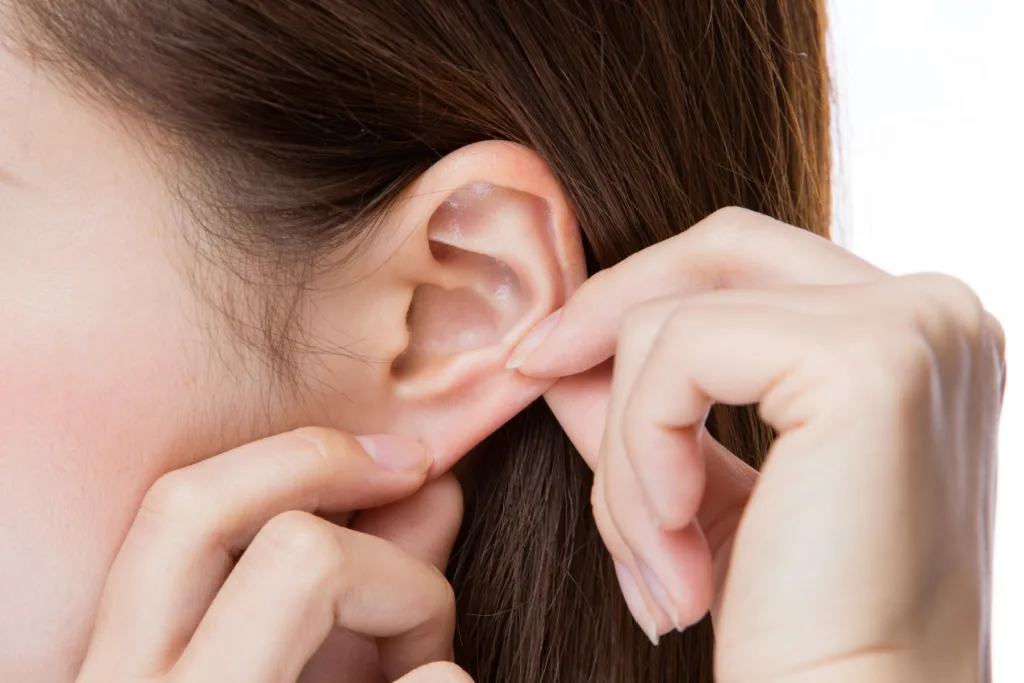 Researchers find earwax may contain indicators of hidden disorders